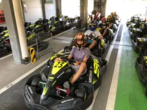 Sortie et Karting et pique nique au lac de Bienne, photo 9