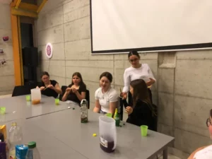 Soirée d'hiver spéciale filles au local de Malleray, photo 7